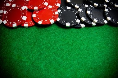 Playtech live-dealer table interface on penulis4d login showing dealer and game controls